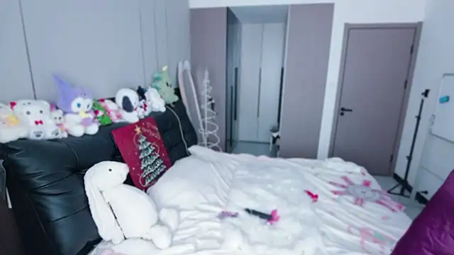 Snapshot of Yuki_Neko_ chatting on February 25, 2026, 3:40 am Yuki Neko online show from February 25, 2026, 3:40 am