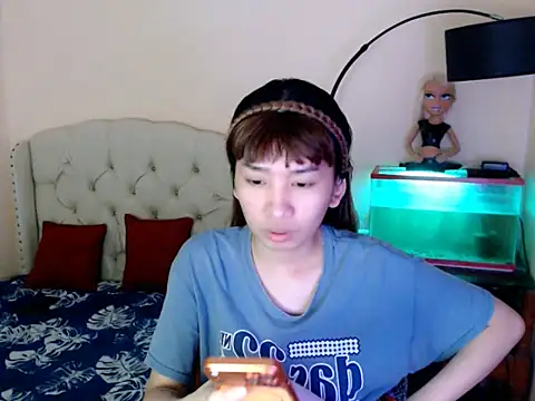 ShantalFoxxy  online show from February 21, 2026, 1:13 pm