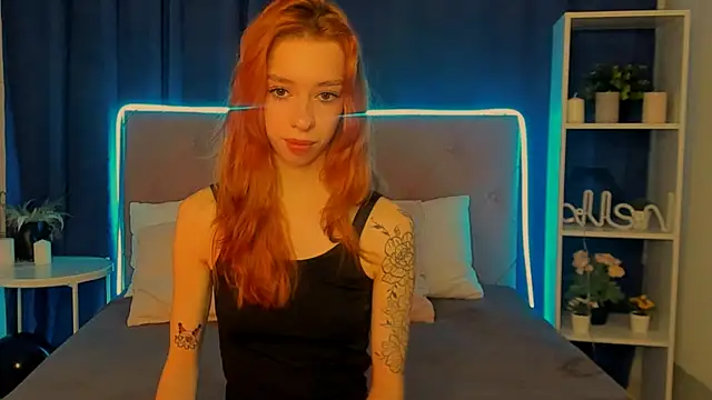 Snapshot of Lori_Williams chatting on December 5, 2025, 1:05 am Lori Williams online show from December 5, 2025, 1:05 am