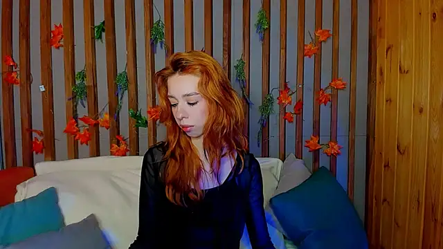 Snapshot of Lori_Williams chatting on December 4, 2025, 1:04 am Lori Williams online show from December 4, 2025, 1:04 am