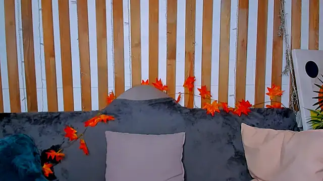 Snapshot of Lori_Williams chatting on November 21, 2025, 12:53 am Lori Williams online show from November 21, 2025, 12:53 am