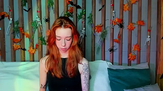 Snapshot of Lori_Williams chatting on November 5, 2025, 12:58 am Lori Williams online show from November 5, 2025, 12:58 am