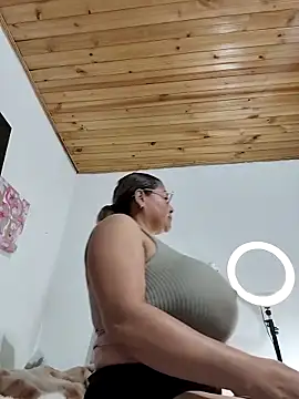 AlexxiaaMat online show from March 31, 2026, 11:01 am