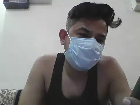 Snapshot of NIVAN_7251 chatting on November 6, 2025, 8:29 am NIVAN 7251 online show from November 6, 2025, 8:29 am