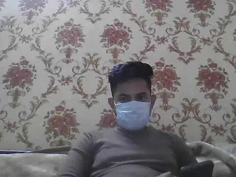 Snapshot of NIVAN_7251 chatting on November 17, 2025, 9:02 am NIVAN 7251 online show from November 17, 2025, 9:02 am