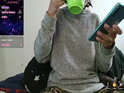 Natzu Choi online show from November 7, 2025, 4:44 pm