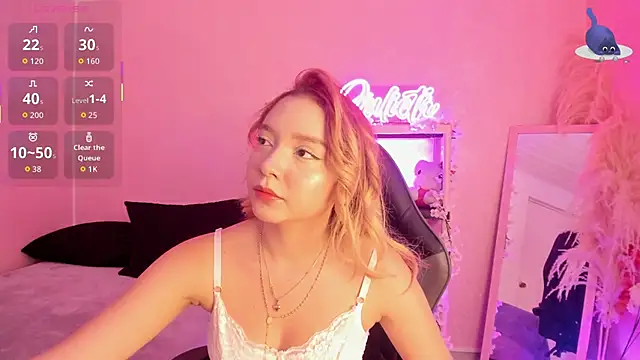 JuliethMoss online show from February 28, 2026, 7:35 pm