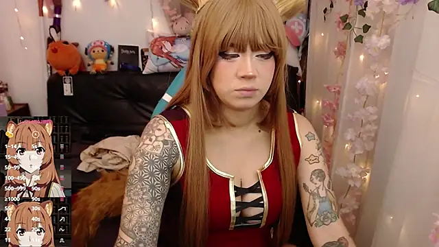 jadedelux  online show from April 19, 2026, 6:10 pm