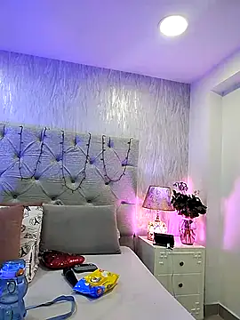 Snapshot of Pamelamiler__ chatting on October 6, 2025, 11:55 am Pamelamiler online show from October 6, 2025, 11:55 am