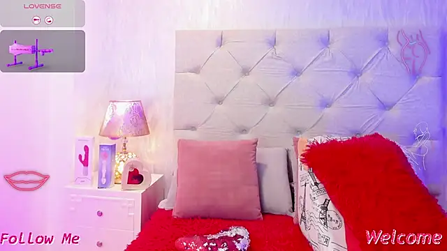 Pamelamiler   online show from February 3, 2026, 12:32 pm