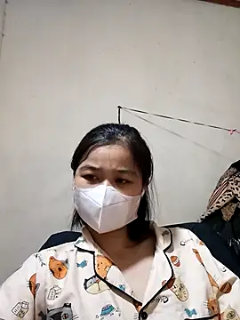 Snapshot of Daisy-lusia96 chatting on November 21, 2025, 5:28 am Daisy-lusia96 online show from November 21, 2025, 5:28 am