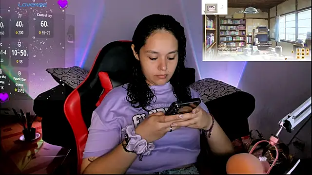 lila kitty81 online show from April 18, 2026, 6:10 pm