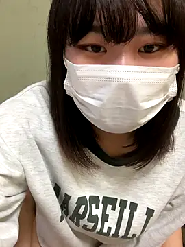 -SAKI-xx online show from October 23, 2025, 5:50 am