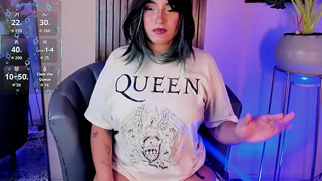 Snapshot of artemish__ chatting on November 19, 2025, 12:27 pm artemish online show from November 19, 2025, 12:27 pm