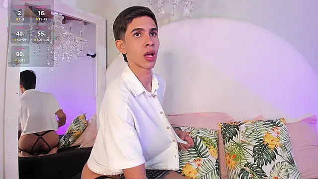 Snapshot of JoshuaSanzz chatting on November 8, 2025, 9:29 pm JoshuaSanzz online show from November 8, 2025, 9:29 pm