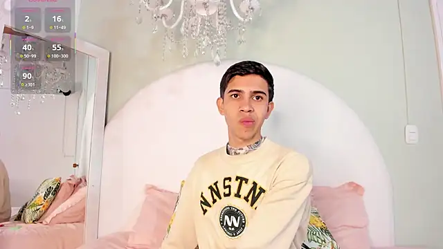 Snapshot of JoshuaSanzz chatting on November 13, 2025, 3:32 am JoshuaSanzz online show from November 13, 2025, 3:32 am