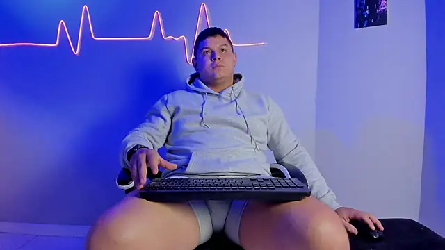 Snapshot of Maximus_Steel chatting on November 27, 2025, 12:16 pm Maximus Steel online show from November 27, 2025, 12:16 pm