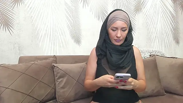 Snapshot of ayanna_ chatting on July 24, 2026, 6:04 pm ayanna online show from July 24, 2026, 6:04 pm