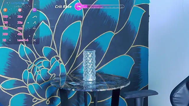 RavennMoonn online show from September 11, 2025, 10:54 pm