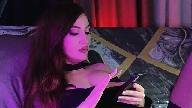 Snapshot of AliceJameson chatting on September 21, 2025, 9:09 pm AliceJameson online show from September 21, 2025, 9:09 pm