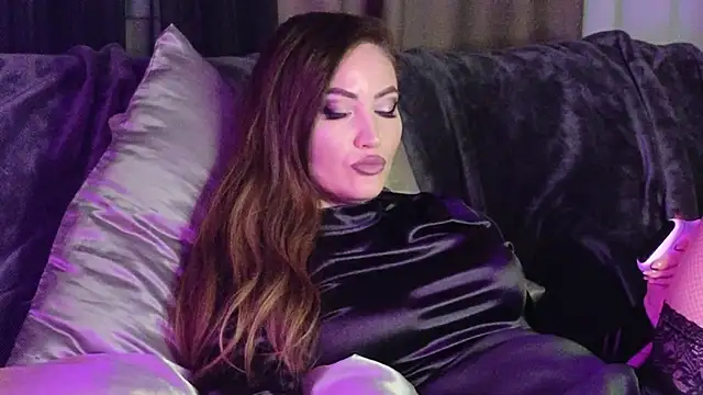 Snapshot of AliceJameson chatting on January 15, 2025, 5:47 pm AliceJameson online show from January 15, 2025, 5:47 pm