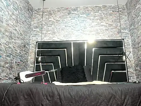 Snapshot of ALYANNA_HOT_ chatting on December 20, 2025, 11:57 am ALYANNA HOT online show from December 20, 2025, 11:57 am