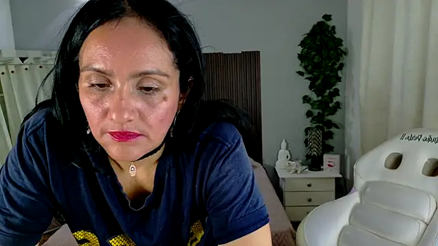 Snapshot of kataleya_29 chatting on November 10, 2025, 8:36 pm kataleya 29 online show from November 10, 2025, 8:36 pm