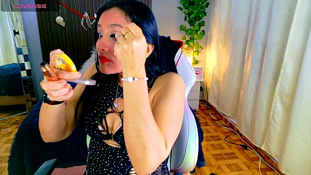 Snapshot of kataleya_29 chatting on October 25, 2025, 9:37 pm kataleya 29 online show from October 25, 2025, 9:37 pm