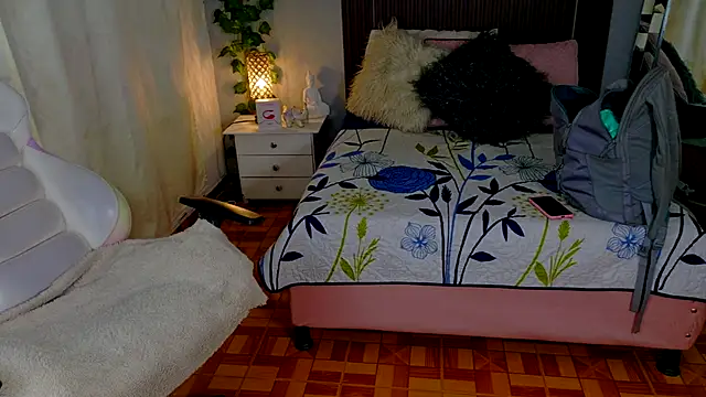 Snapshot of kataleya_29 chatting on November 28, 2025, 2:56 am kataleya 29 online show from November 28, 2025, 2:56 am