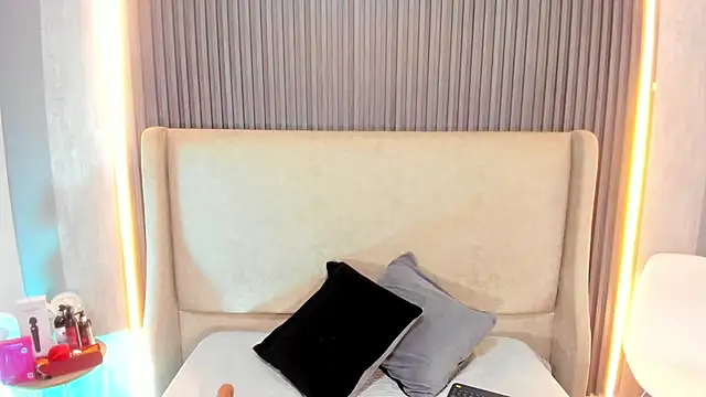 AbbyBeck online show from February 5, 2026, 2:35 pm