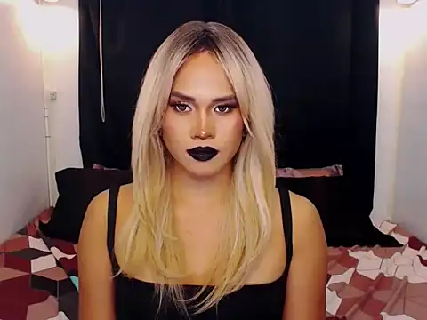 YllanaAltheaXxX online show from January 19, 2026, 2:32 pm