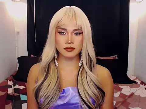 YllanaAltheaXxX online show from January 13, 2026, 6:01 pm