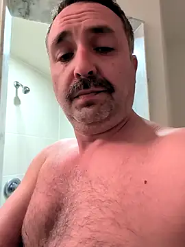 Snapshot of cloudymatt chatting on March 10, 2026, 5:39 pm cloudymatt online show from March 10, 2026, 5:39 pm