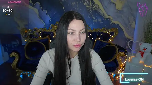 EliseVelour online show from March 3, 2026, 1:51 pm