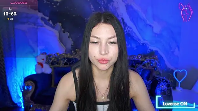 EliseVelour online show from March 15, 2026, 12:56 pm