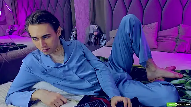 Snapshot of WilliamDyson chatting on November 8, 2025, 3:10 am WilliamDyson online show from November 8, 2025, 3:10 am