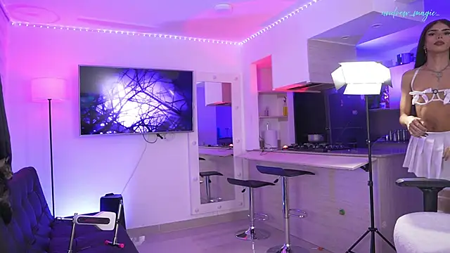 Snapshot of andrea_magic69 chatting on September 23, 2025, 4:19 am andrea magic69 online show from September 23, 2025, 4:19 am