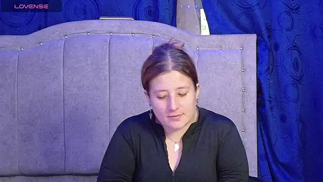 Snapshot of Shayla_VL chatting on September 11, 2025, 8:09 pm Shayla VL online show from September 11, 2025, 8:09 pm