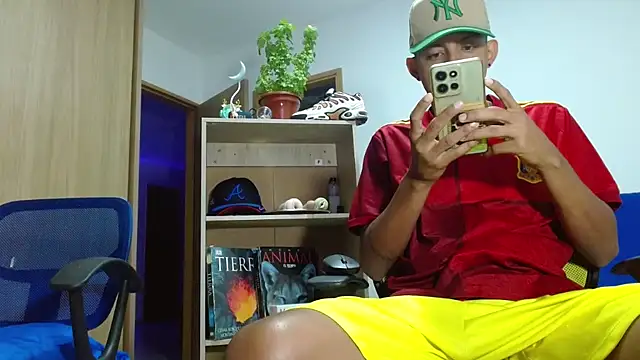 skinny23cm online show from October 30, 2025, 9:40 am