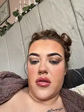 GoddessPrincesss online show from December 5, 2025, 10:58 am