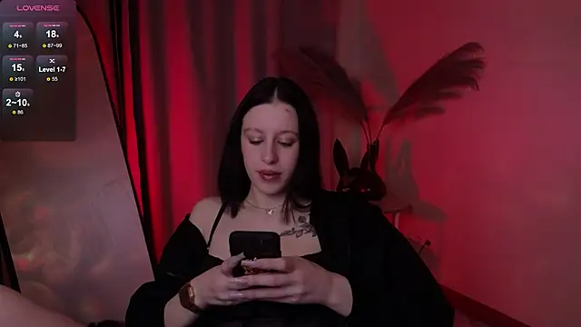 Snapshot of sex_tezzi chatting on October 7, 2025, 9:38 pm sex tezzi online show from October 7, 2025, 9:38 pm