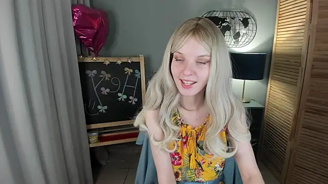 Madelaineses online show from November 15, 2025, 9:24 am