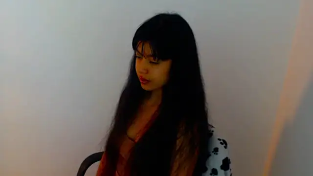 meganmiauu online show from July 28, 2026, 11:28 am