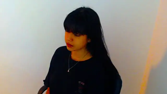 meganmiauu online show from August 2, 2026, 1:37 am