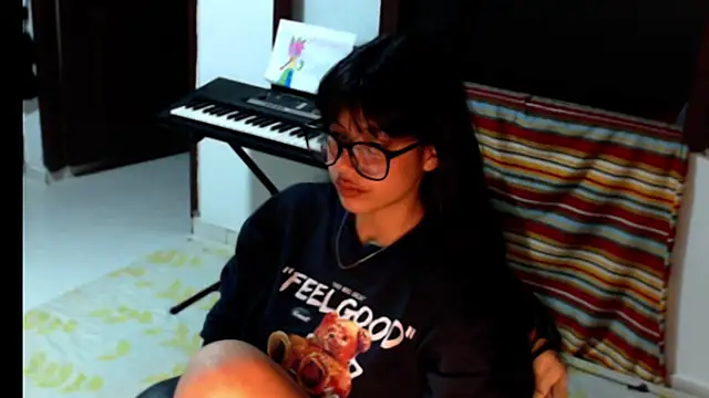 meganmiauu online show from June 23, 2026, 9:40 am