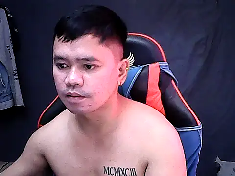 Snapshot of sweet_sexyasian69 chatting on April 17, 2026, 10:23 pm sweet sexyasian69 online show from April 17, 2026, 10:23 pm