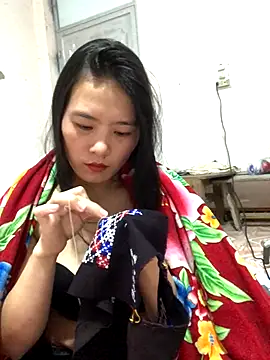 Snapshot of Maymay97 chatting on November 4, 2025, 1:04 pm Maymay97 online show from November 4, 2025, 1:04 pm