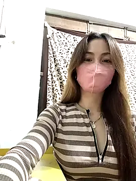 Snapshot of Baby-ladysweet20 chatting on December 14, 2025, 10:21 am Baby-ladysweet20 online show from December 14, 2025, 10:21 am