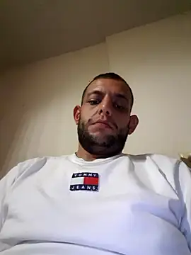 Snapshot of milenski74 chatting on October 5, 2025, 3:52 am milenski74 online show from October 5, 2025, 3:52 am