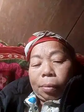 Snapshot of VangLe73 chatting on February 25, 2026, 1:22 pm VangLe73 online show from February 25, 2026, 1:22 pm